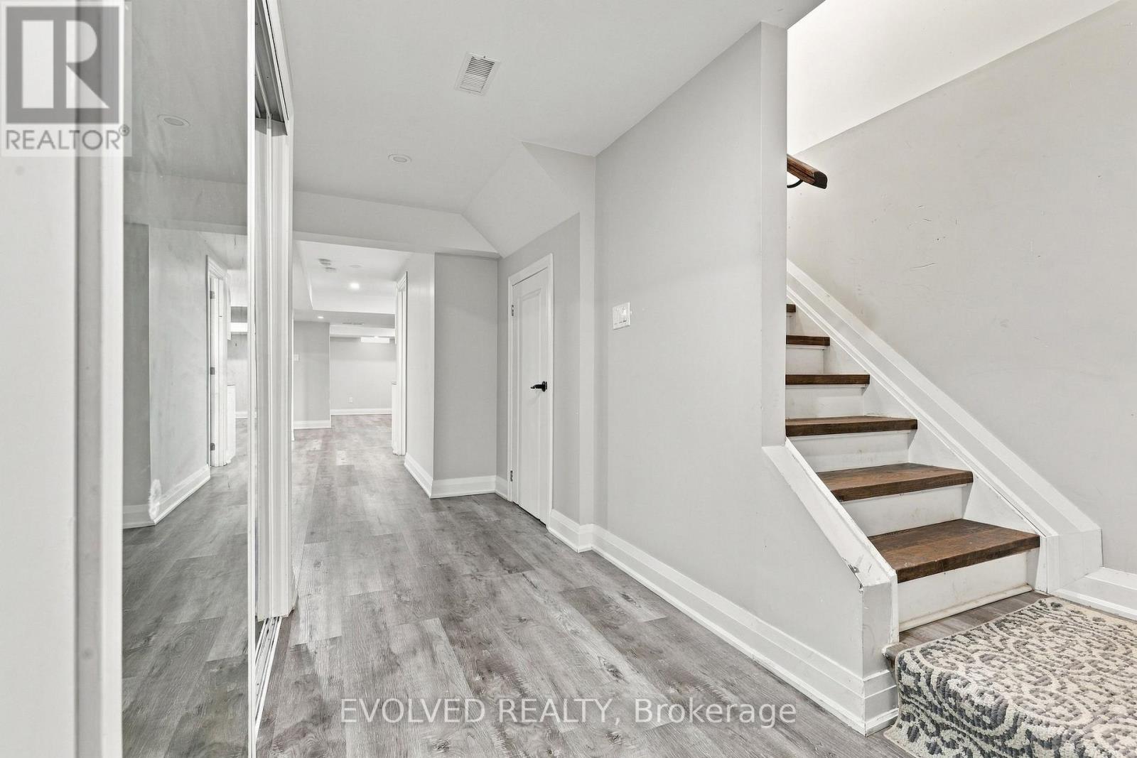 28 VIVIAN CREEK ROAD - 31