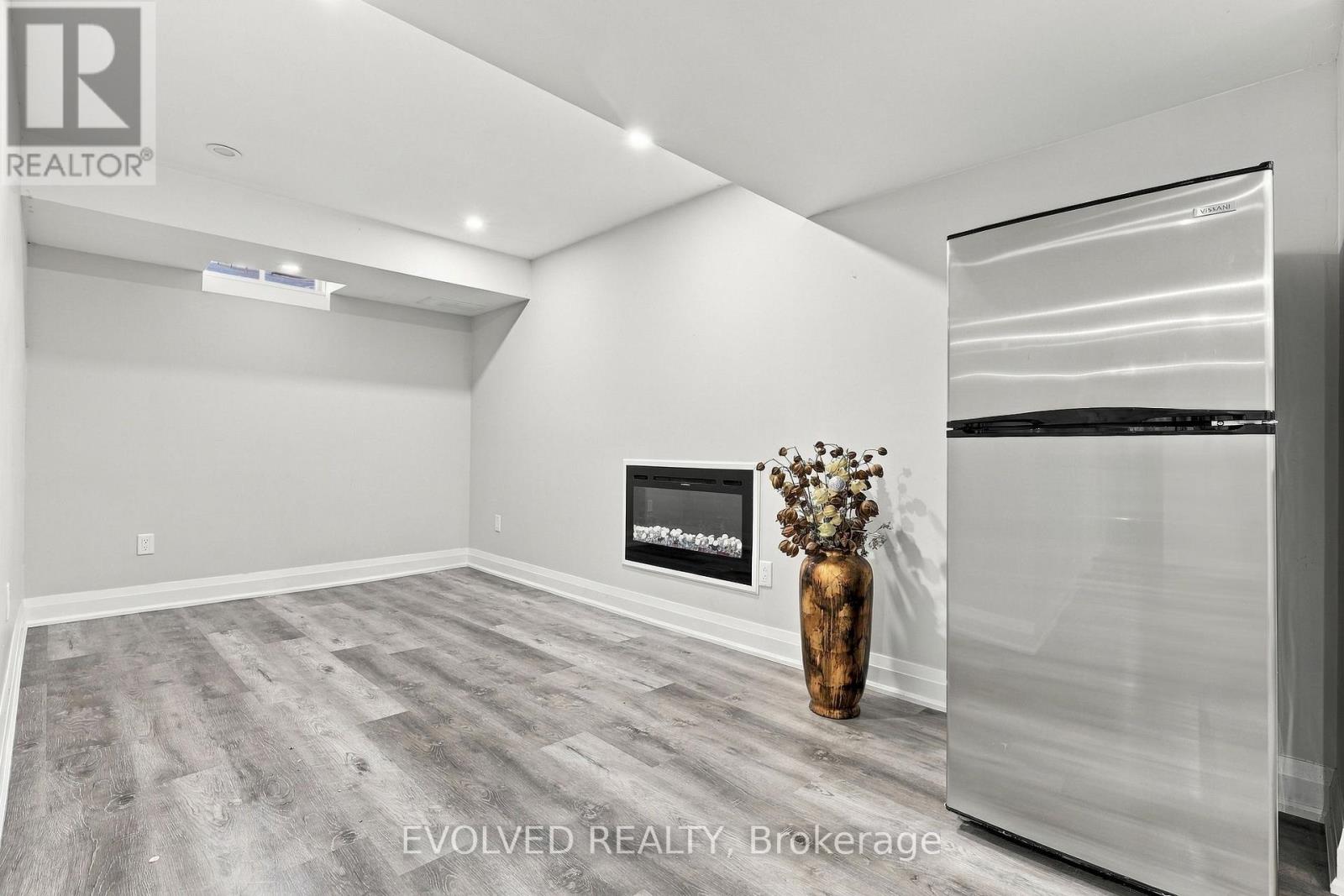 28 VIVIAN CREEK ROAD - 34