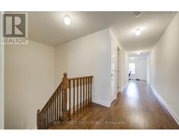 30 Ben Sinclair Avenue, East Gwillimbury, ON L9N0S2 Photo 19