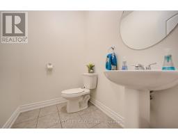Office - 30 Ben Sinclair Avenue, East Gwillimbury, ON L9N0S2 Photo 8