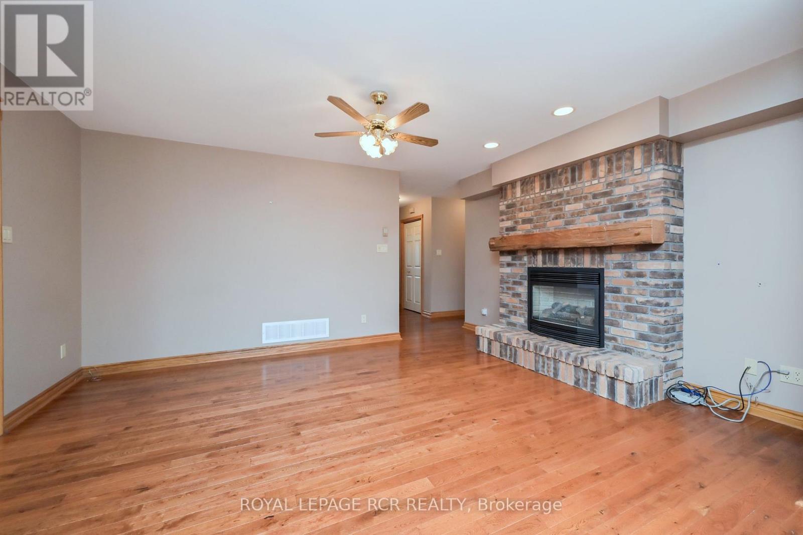 2237 Line 12, Bradford West Gwillimbury, ON photo 12