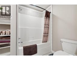 118 Stromberg Crescent, Saskatoon, SK S7L6M9 Photo 37