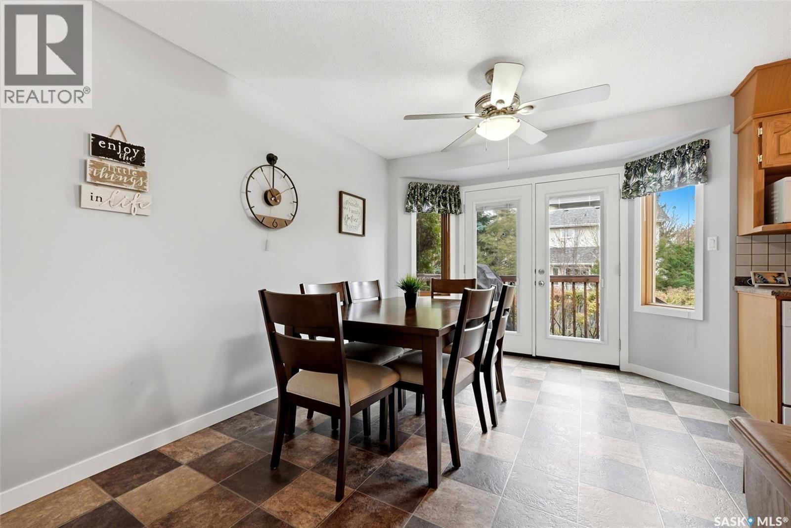 2310 McLurg CRESCENT - 12