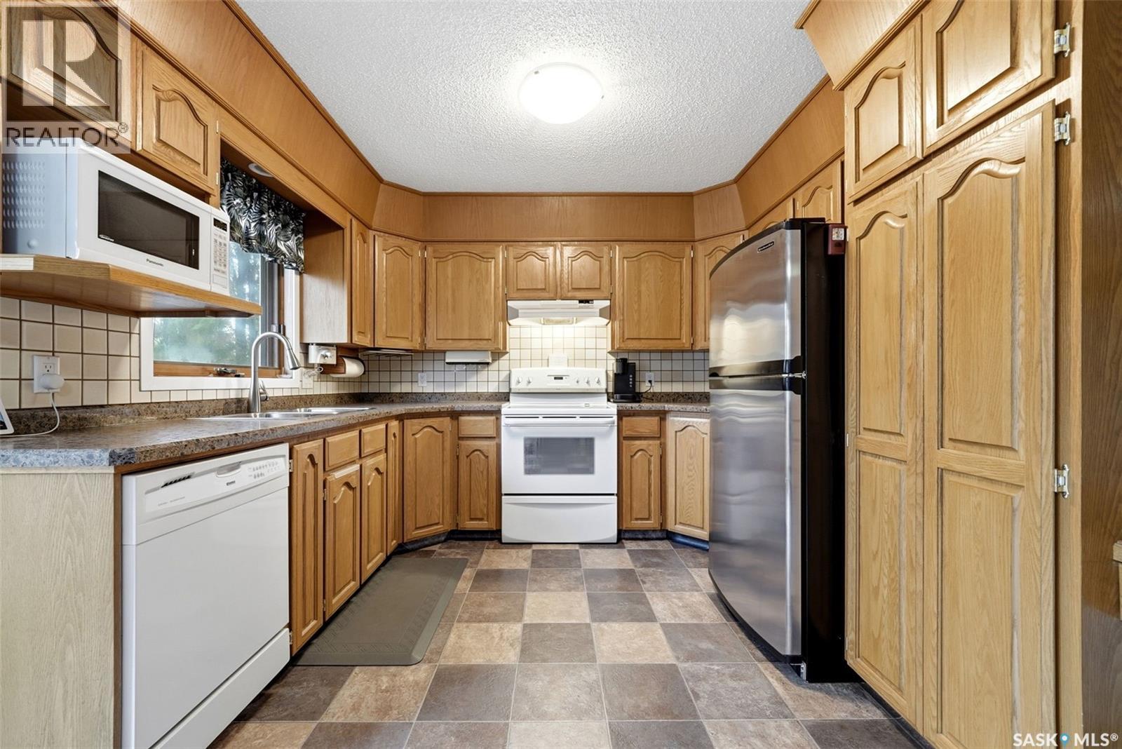 2310 McLurg CRESCENT, Regina — photo 8