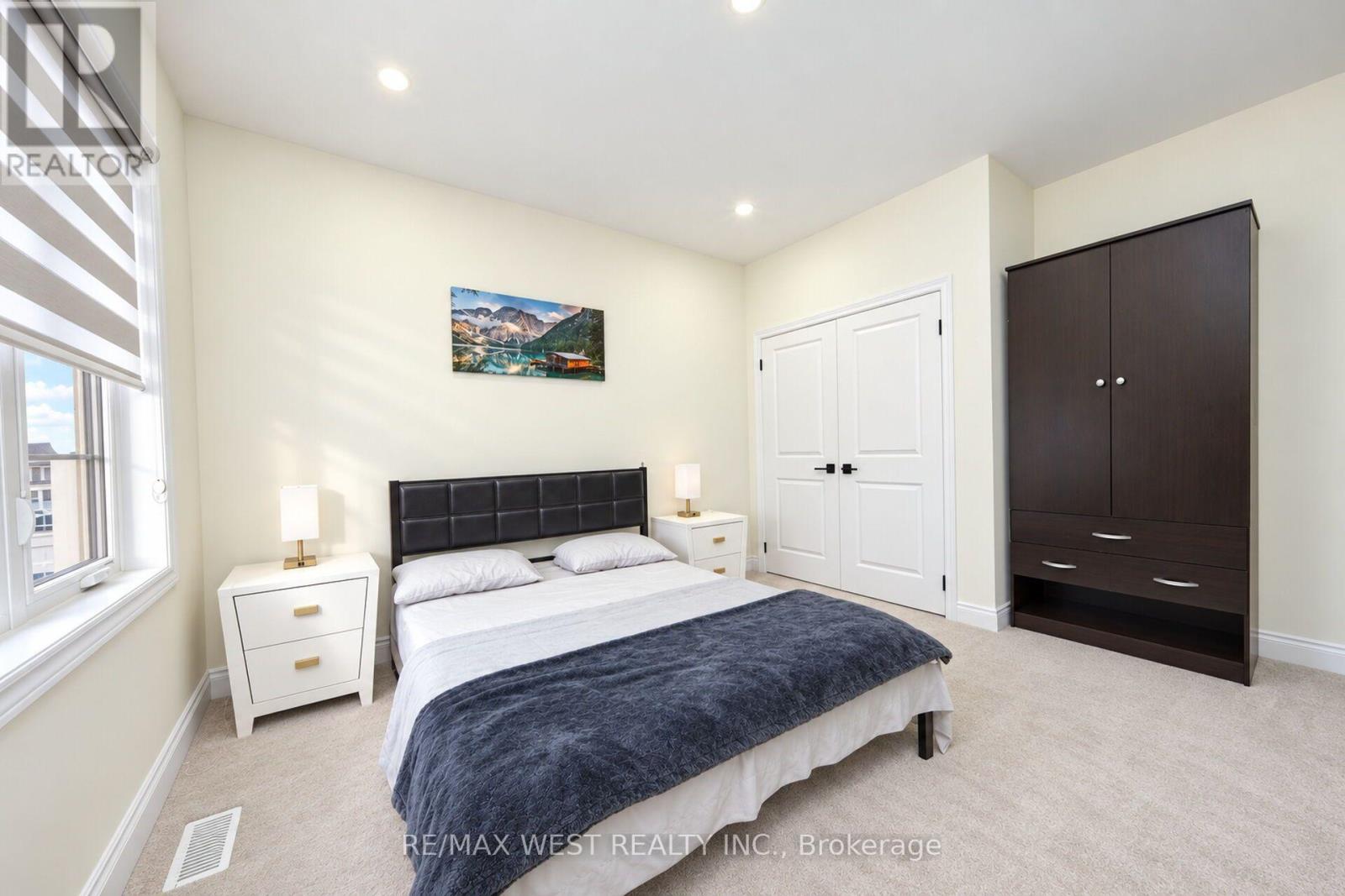 89 Clockwork Drive — photo 26