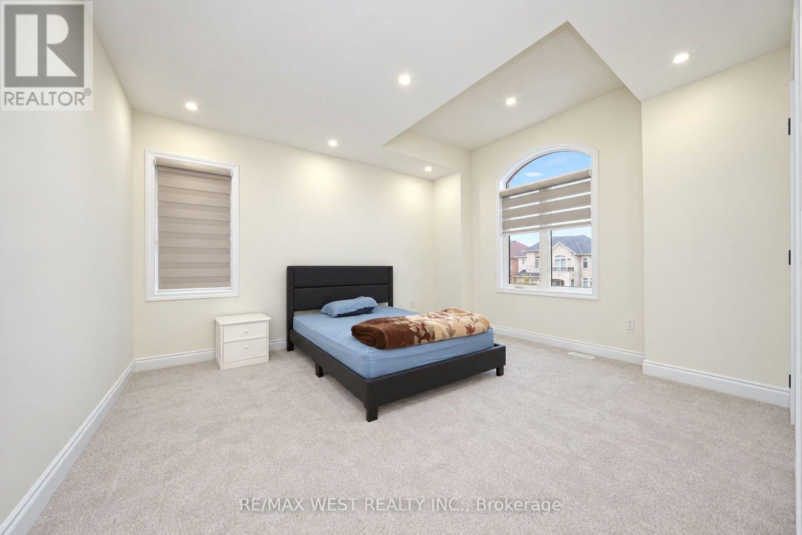 89 Clockwork Drive — photo 27