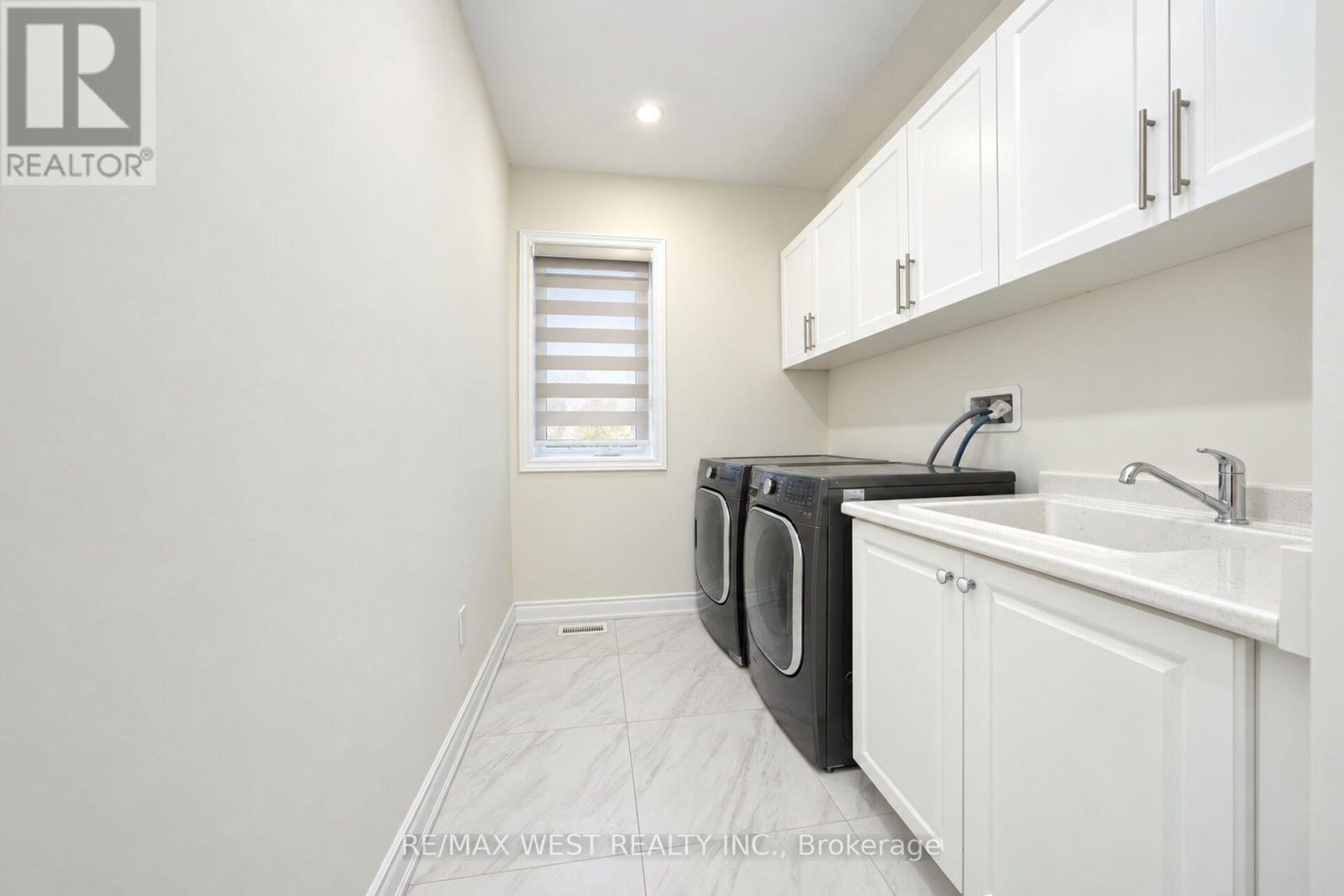 89 Clockwork Drive — photo 33