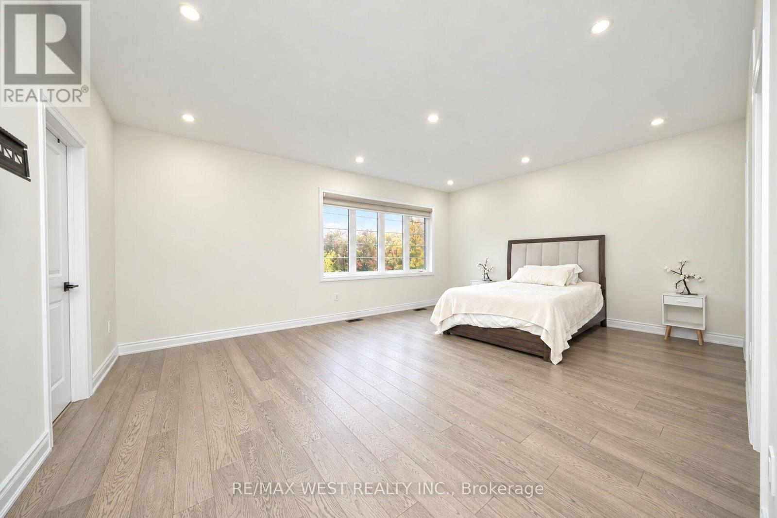 89 Clockwork Drive — photo 34