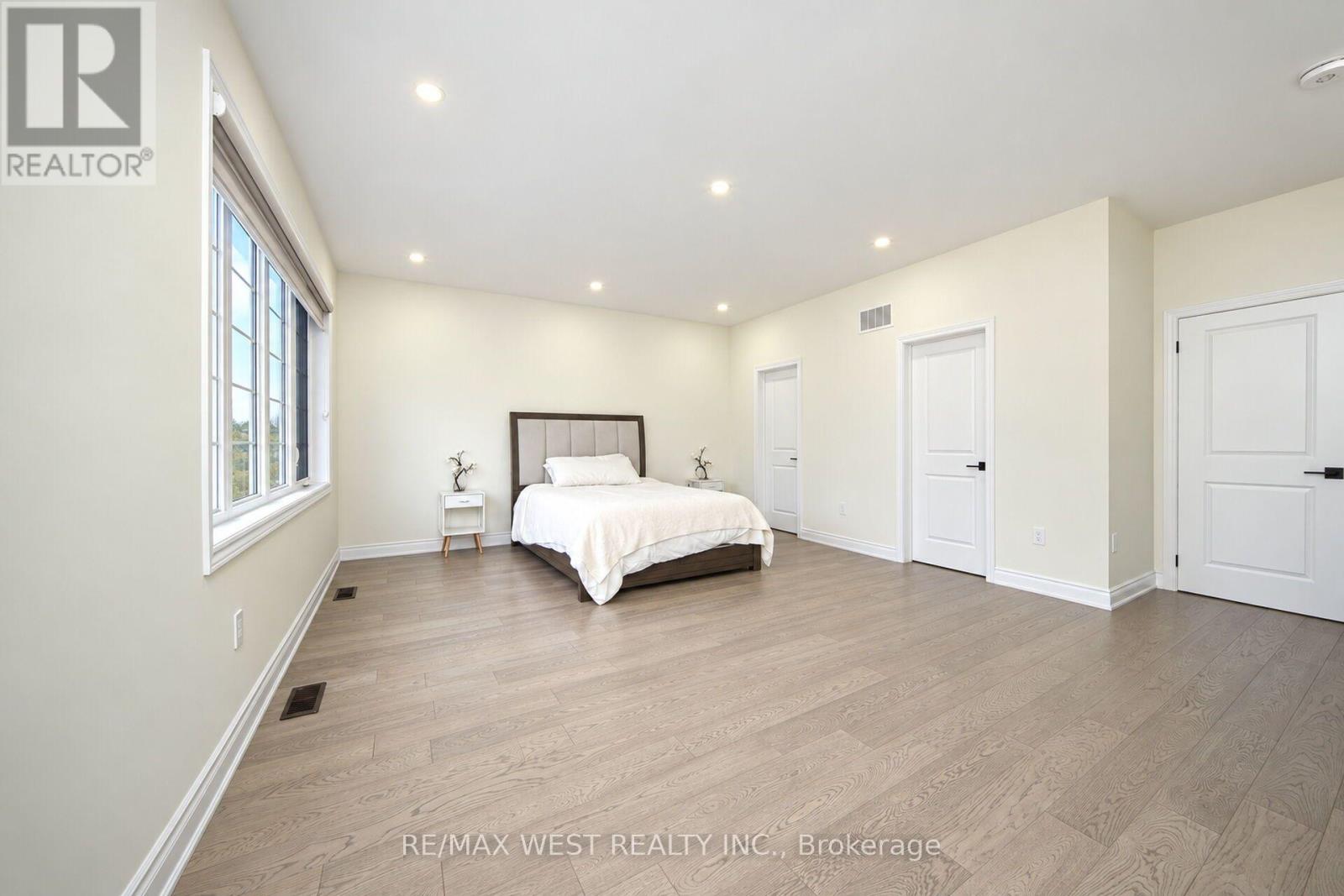 89 Clockwork Drive — photo 35