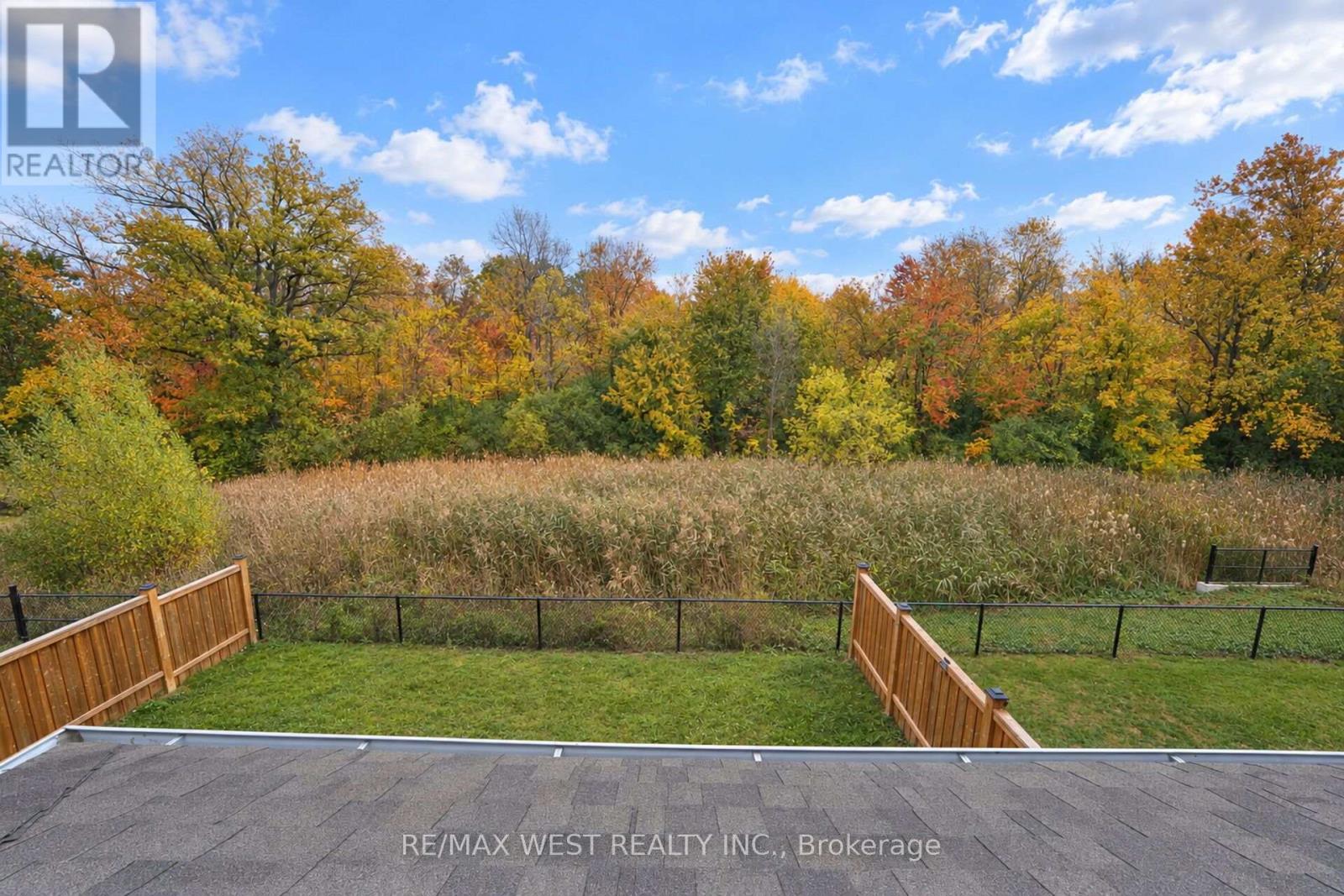 89 Clockwork Drive — photo 37