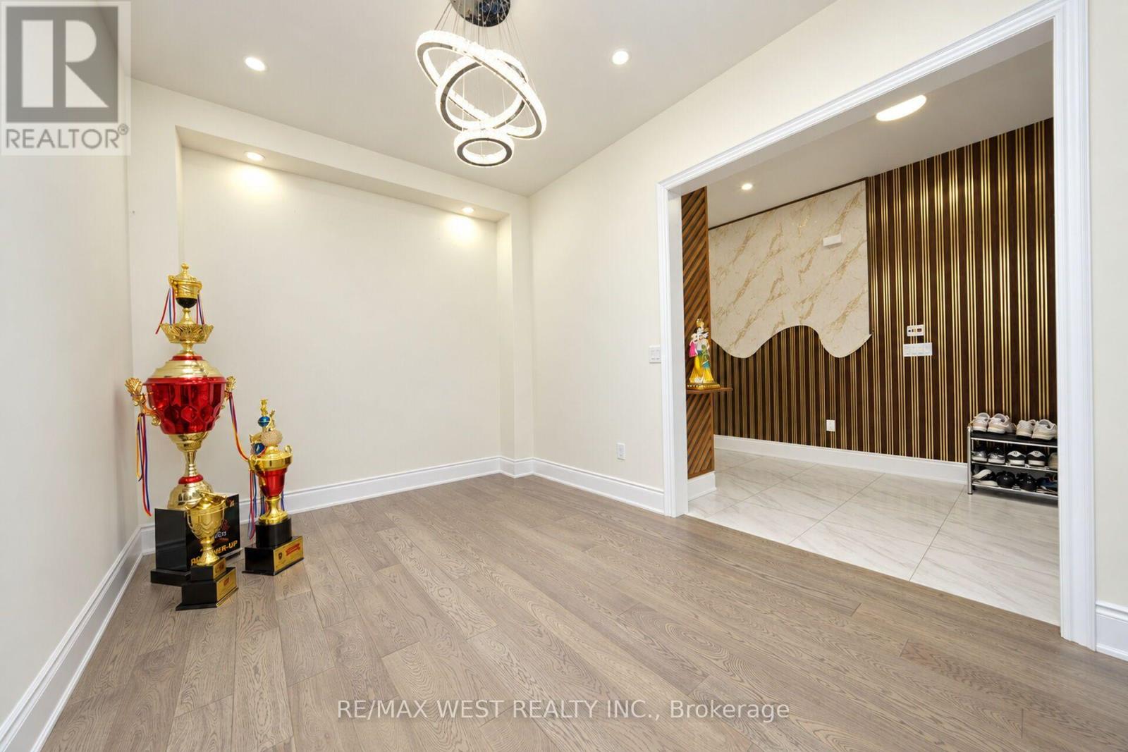 89 Clockwork Drive — photo 7