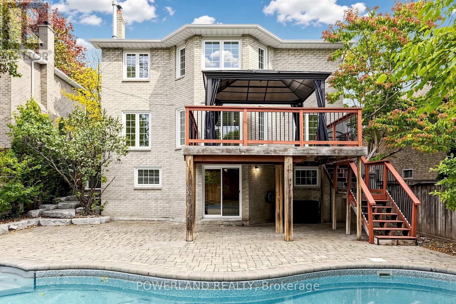 2080 PELEE BOULEVARD - 22