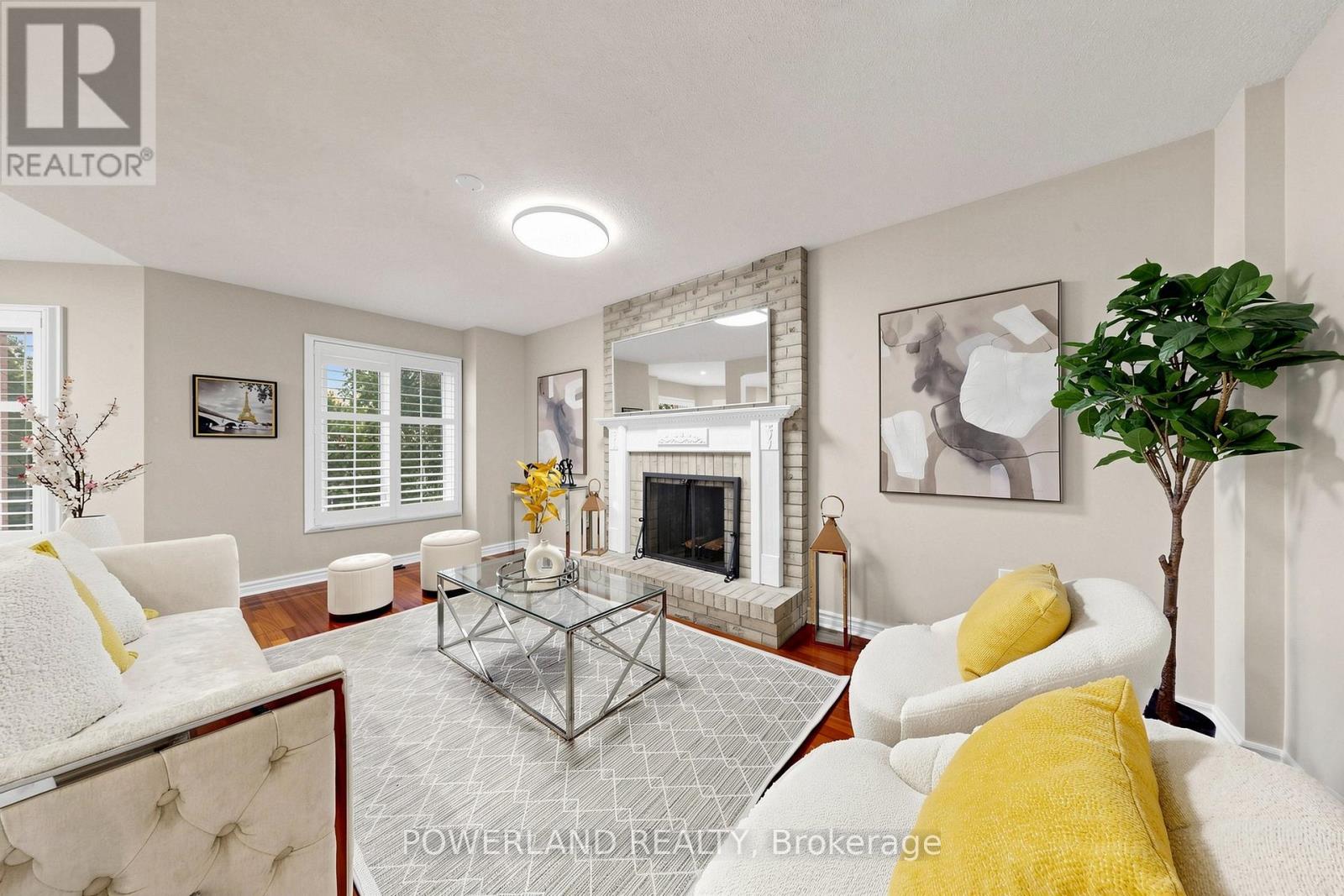 2080 PELEE BOULEVARD - 5