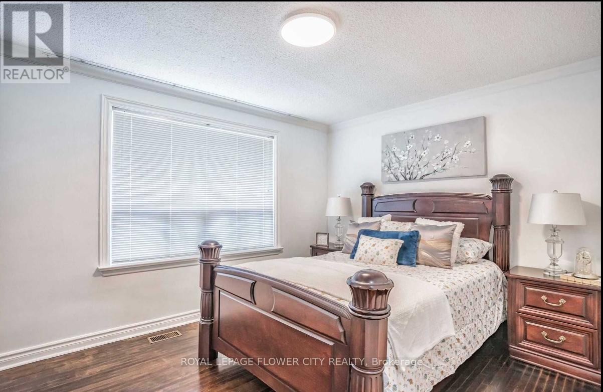 8 Mcculla Avenue — photo 7