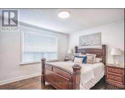 Upper Level - 8 Mcculla Avenue, Brampton, ON L6V1L7 Photo 7