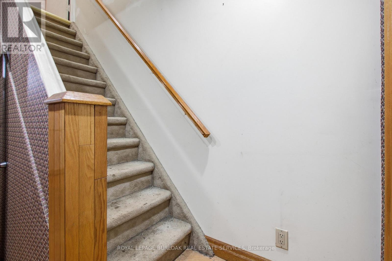 52 Craydon Avenue, Toronto, ON photo 13