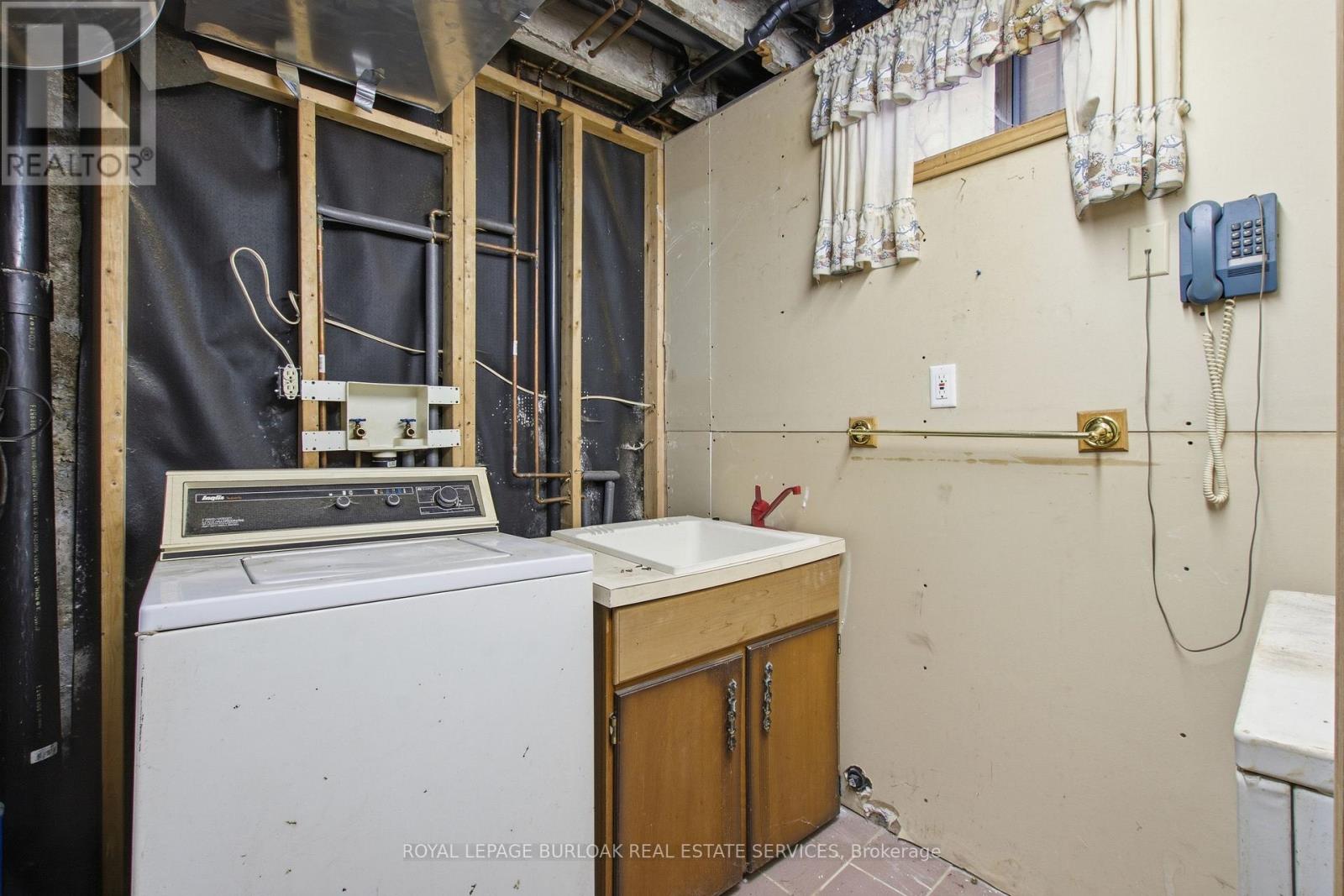 52 Craydon Avenue, Toronto, ON photo 22