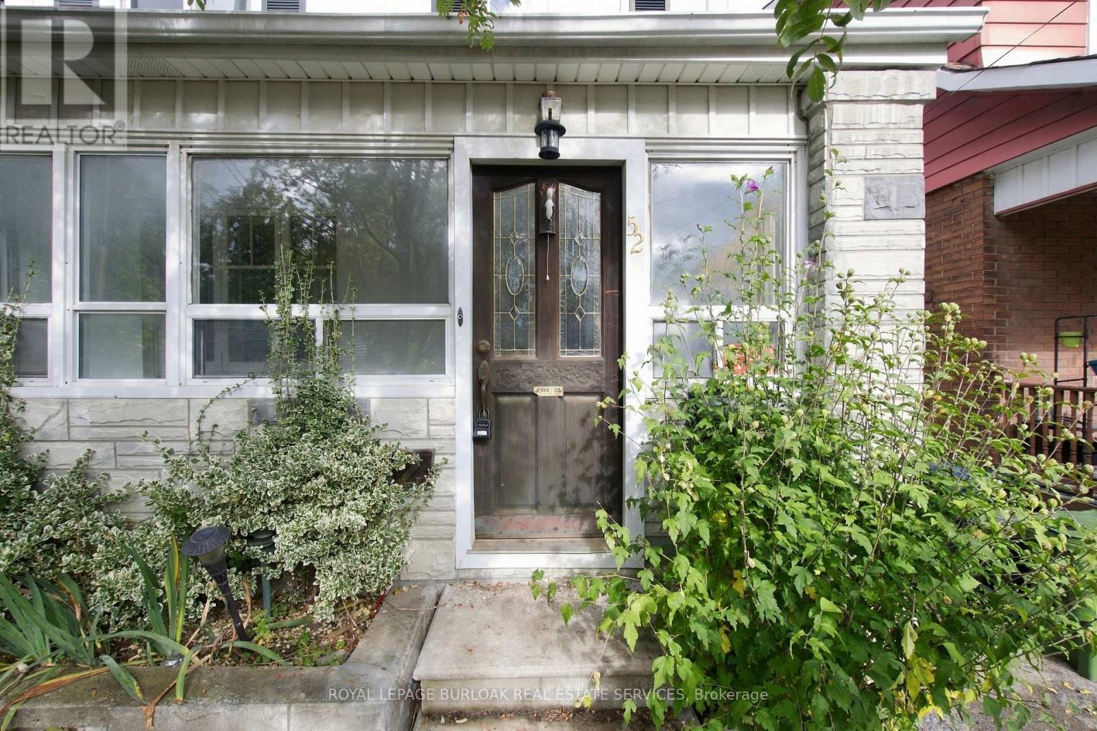 52 CRAYDON AVENUE - 3