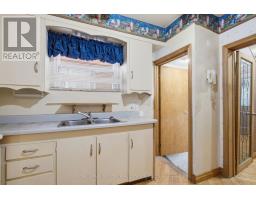52 Craydon Avenue, Toronto, ON M6M2C7 Photo 19