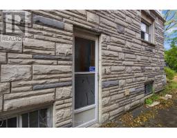 52 Craydon Avenue, Toronto, ON M6M2C7 Photo 26