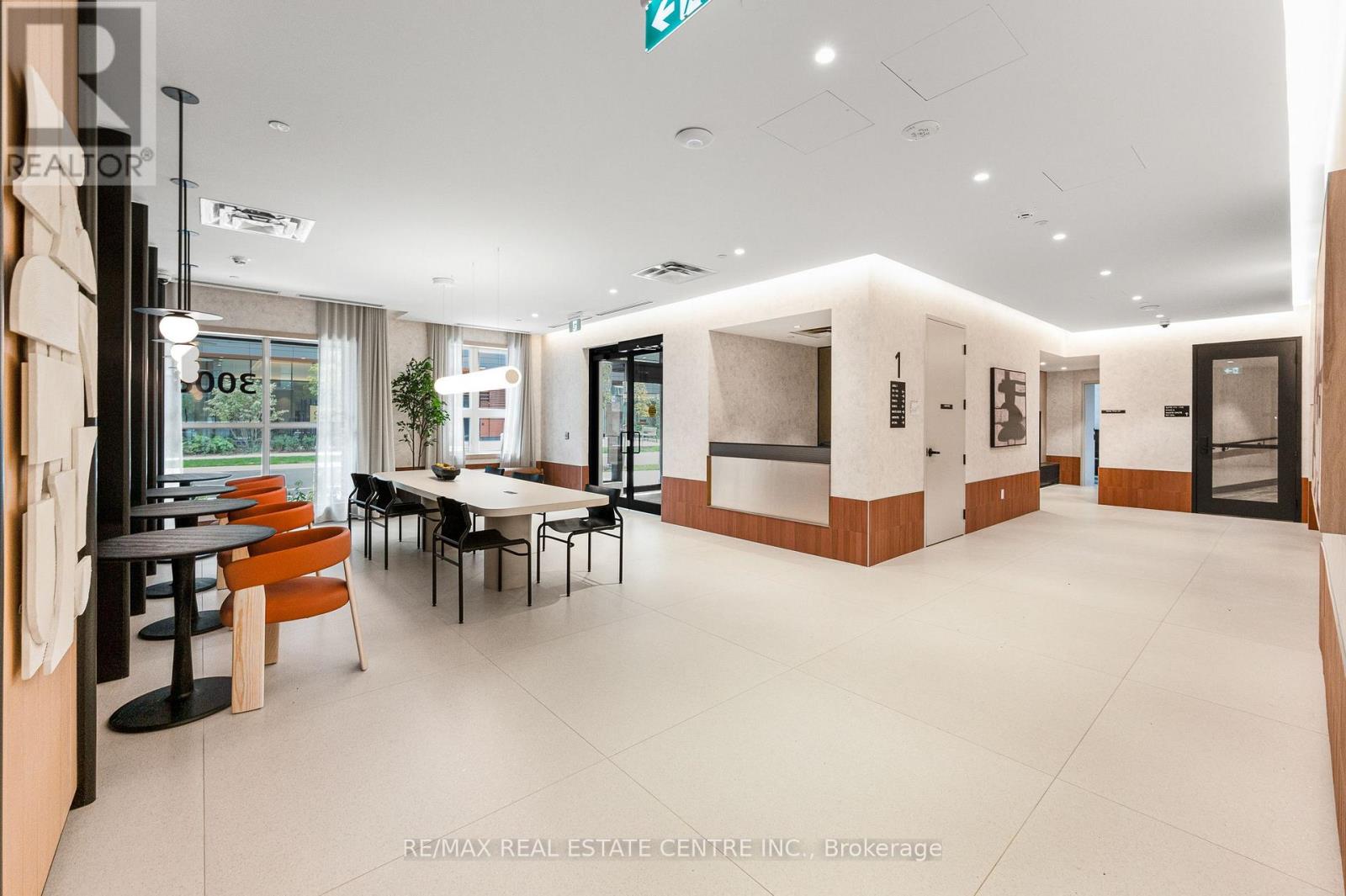 3008 William Cutmore Boulevard — photo 10