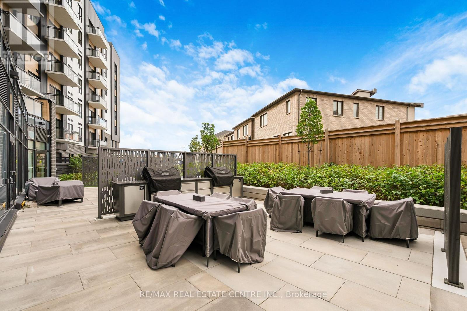 3008 William Cutmore Boulevard — photo 4