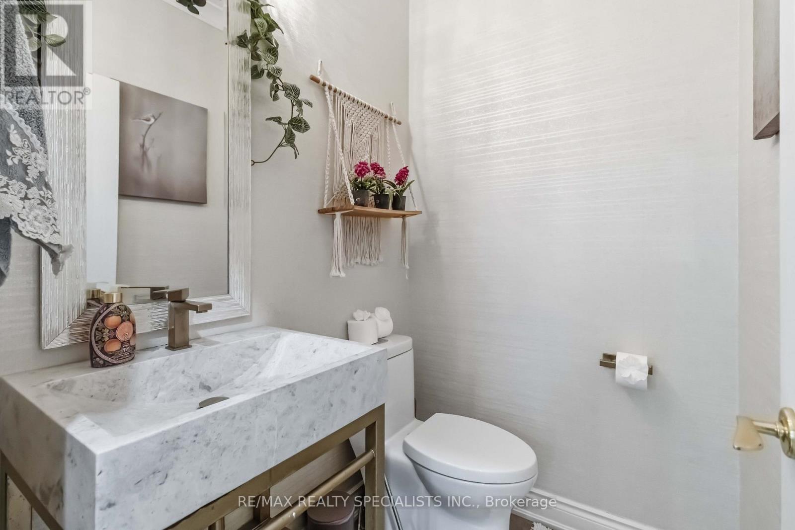 593 Renshaw Court, Mississauga, ON photo 15