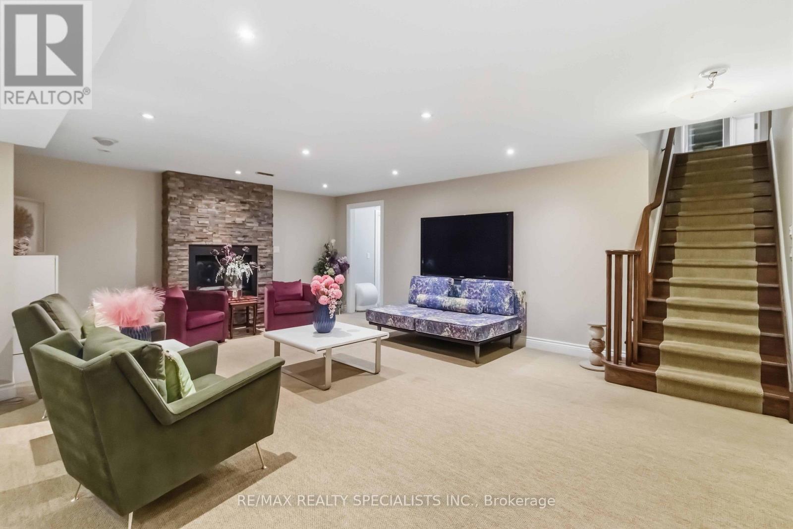 593 Renshaw Court, Mississauga, ON photo 30