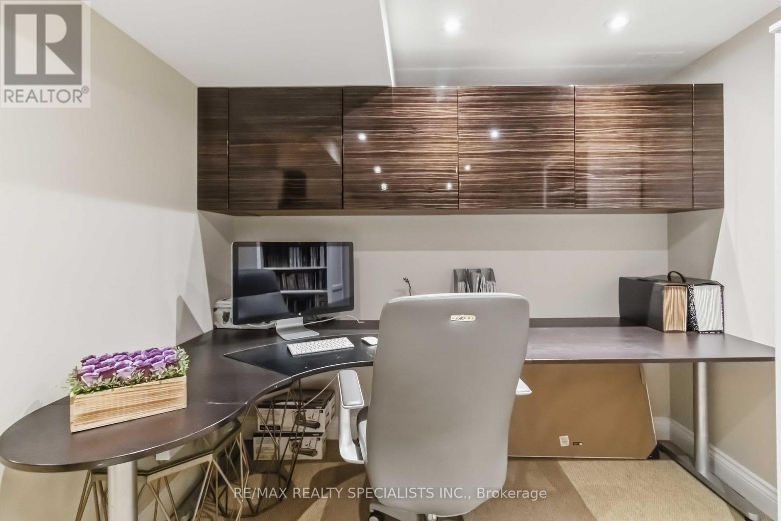 593 Renshaw Court, Mississauga, ON photo 35