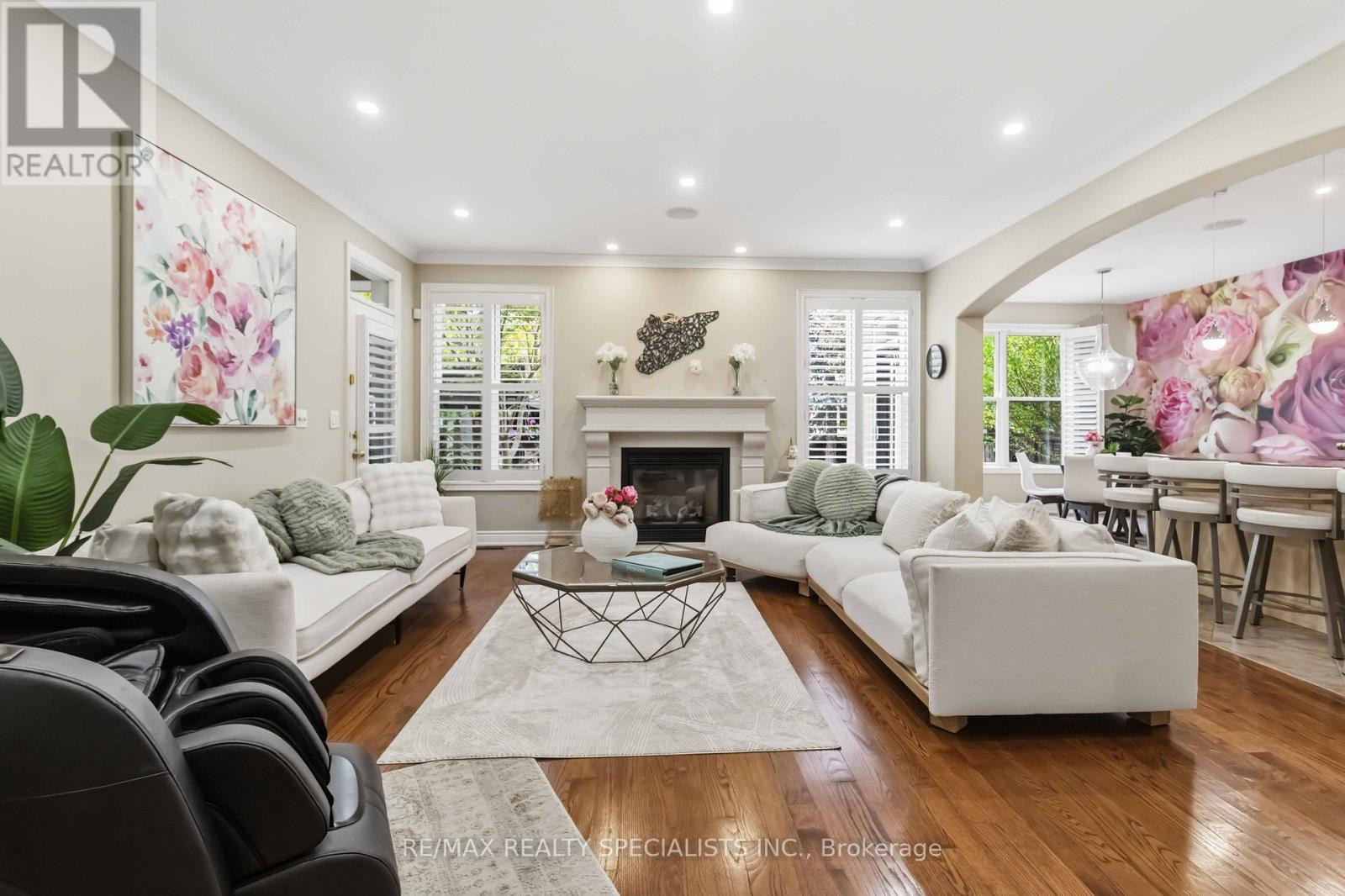 593 RENSHAW COURT - 6