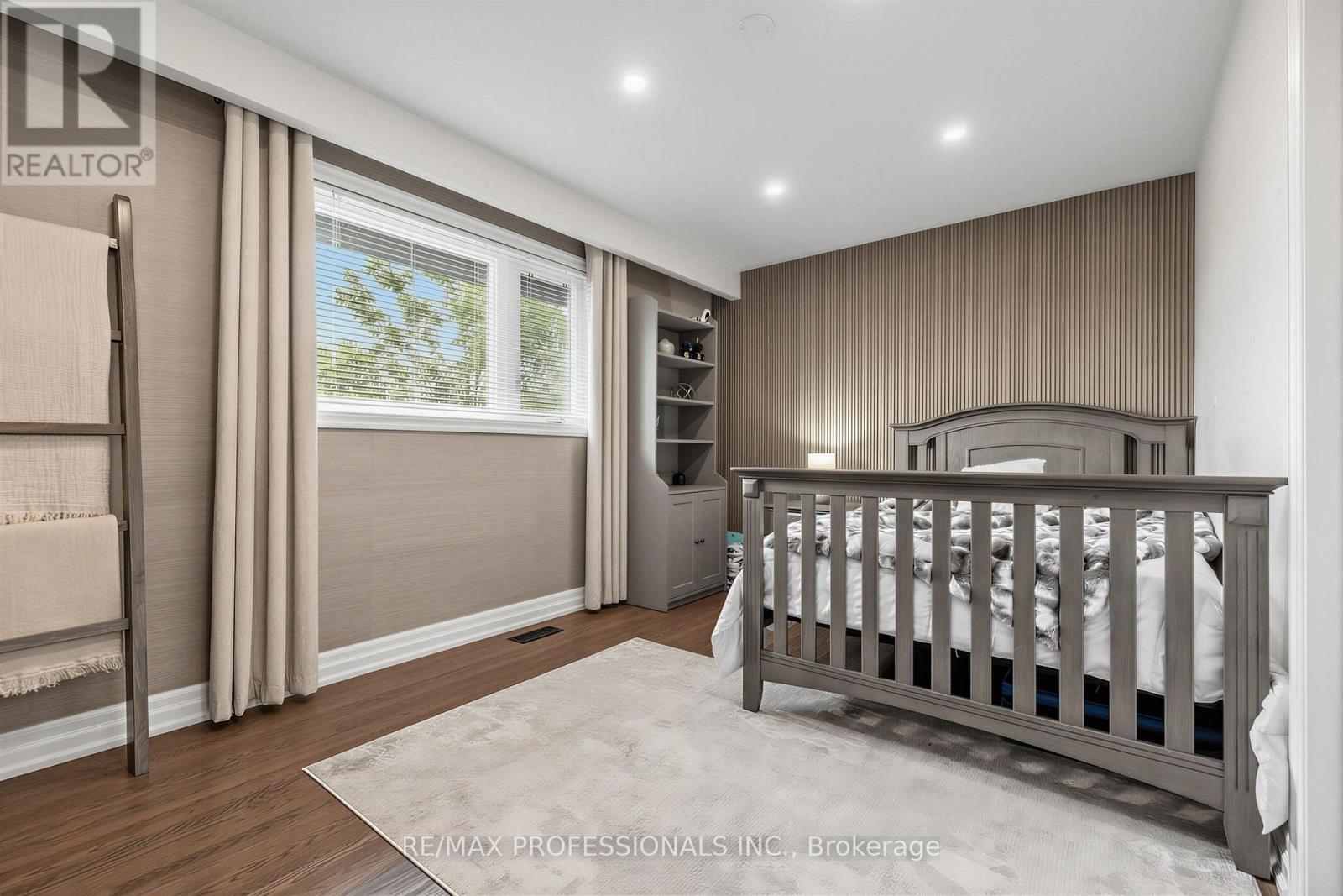 182 Gracefield Avenue, Toronto, ON photo 22