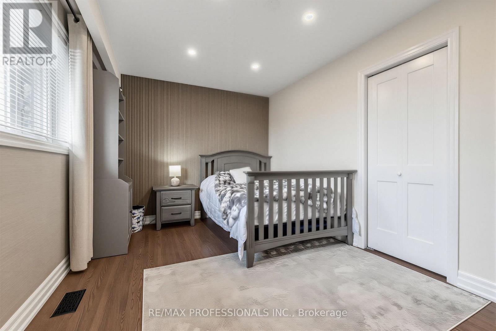 182 Gracefield Avenue, Toronto, ON photo 23