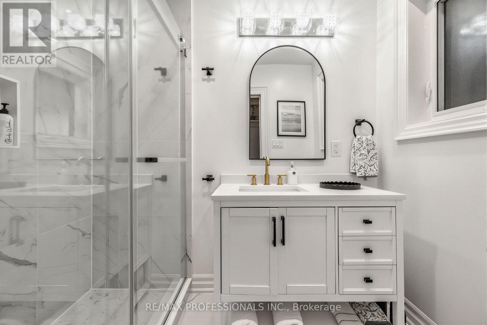 182 Gracefield Avenue, Toronto, ON photo 34