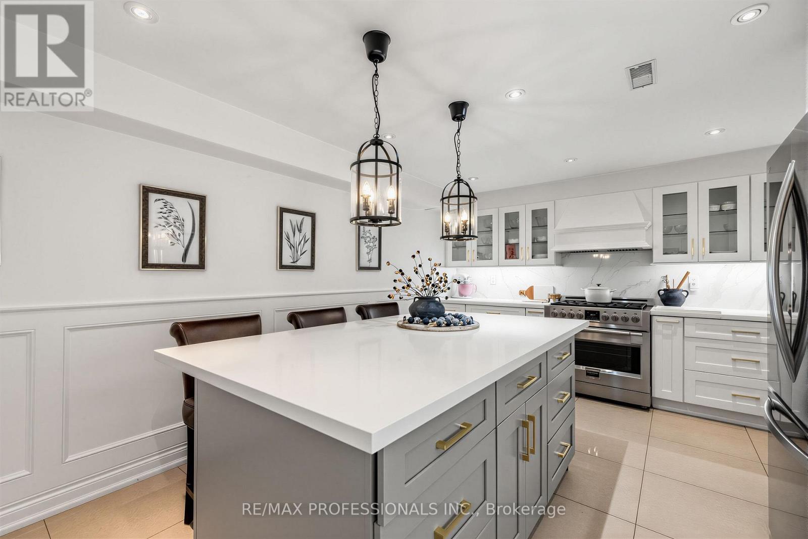 182 Gracefield Avenue, Toronto, ON photo 39