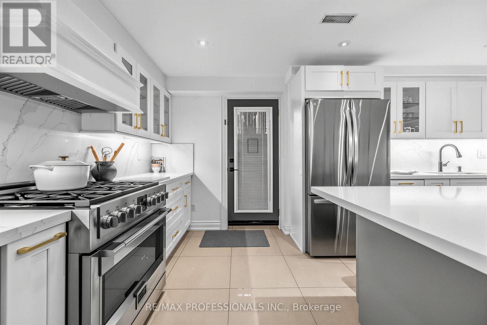 182 Gracefield Avenue, Toronto, ON photo 41