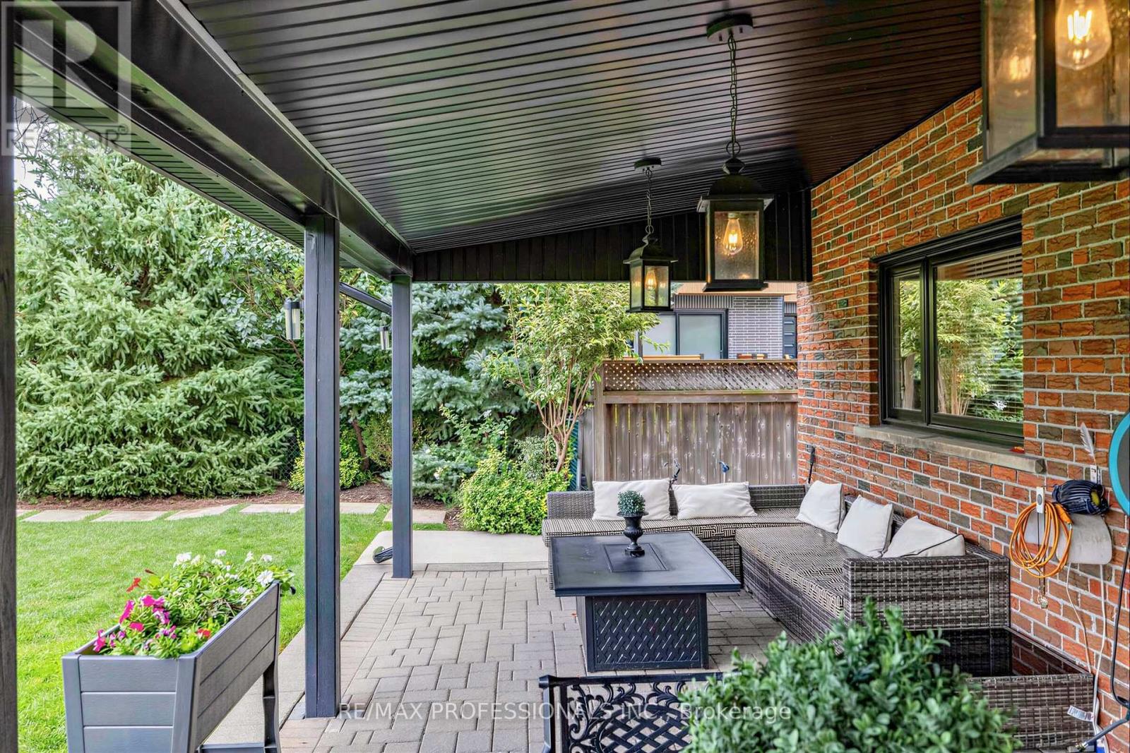 182 Gracefield Avenue, Toronto, ON photo 47