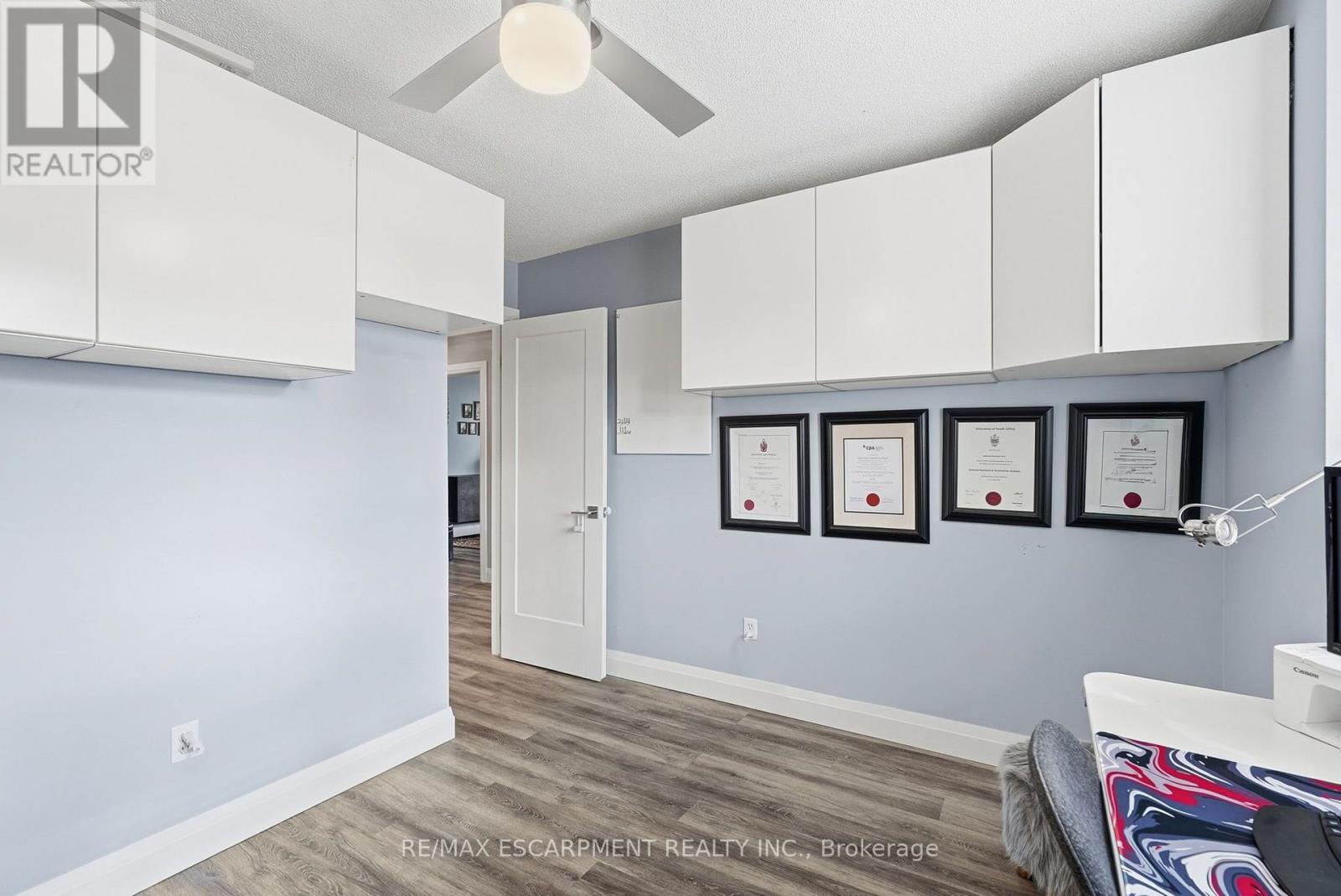 231 PARKSIDE Drive, Hamilton, ON photo 28