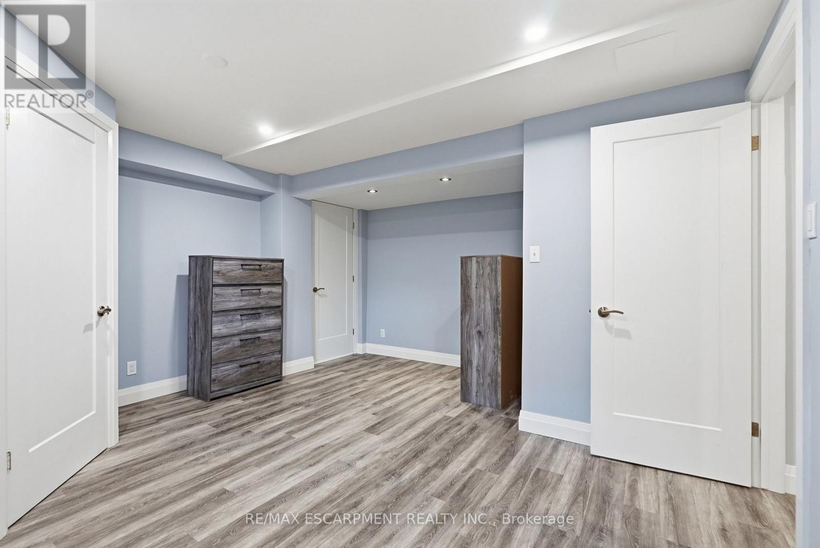 231 PARKSIDE Drive, Hamilton, ON photo 35