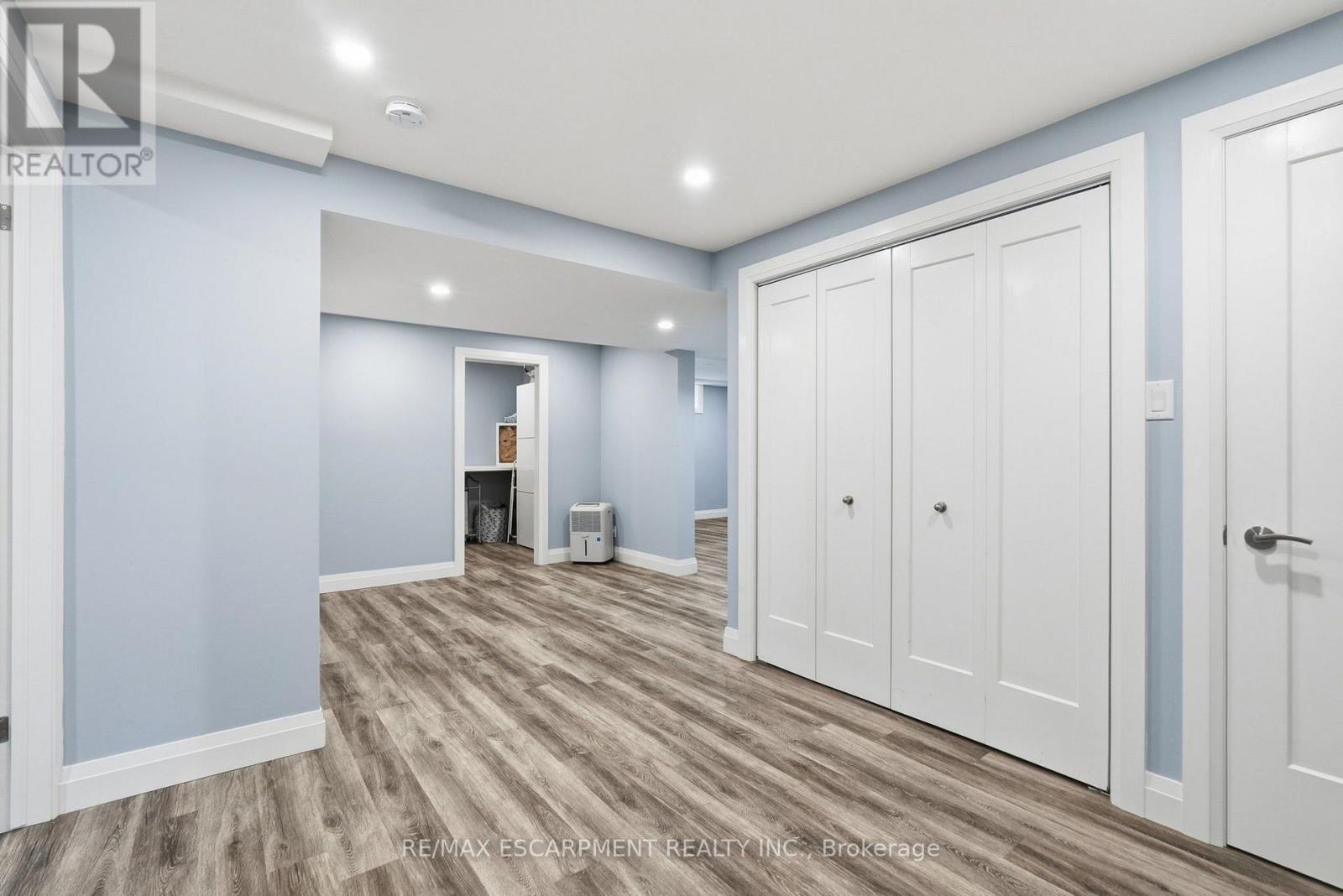 231 PARKSIDE Drive, Hamilton, ON photo 39