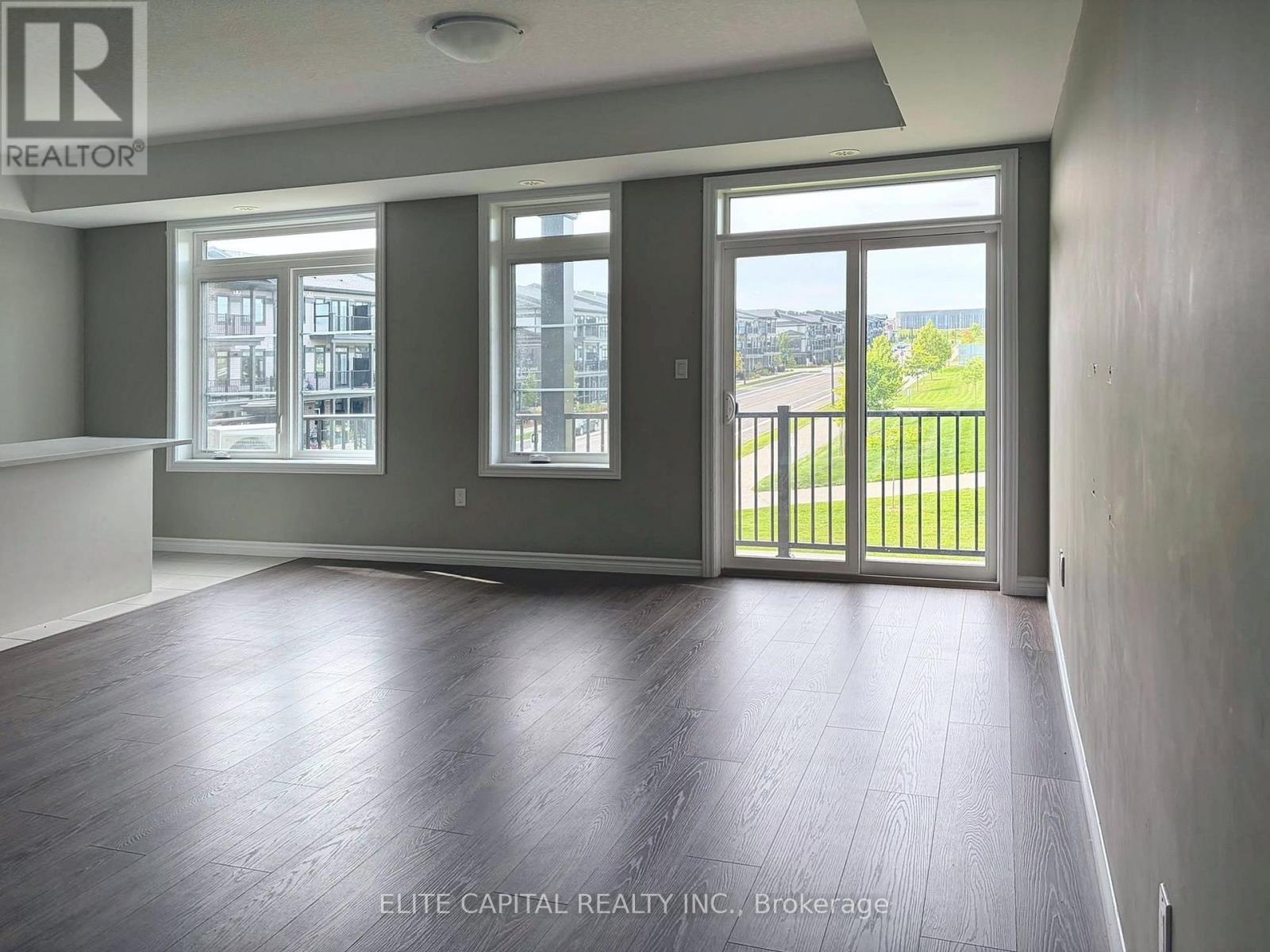 44 LOMOND LANE — photo 3