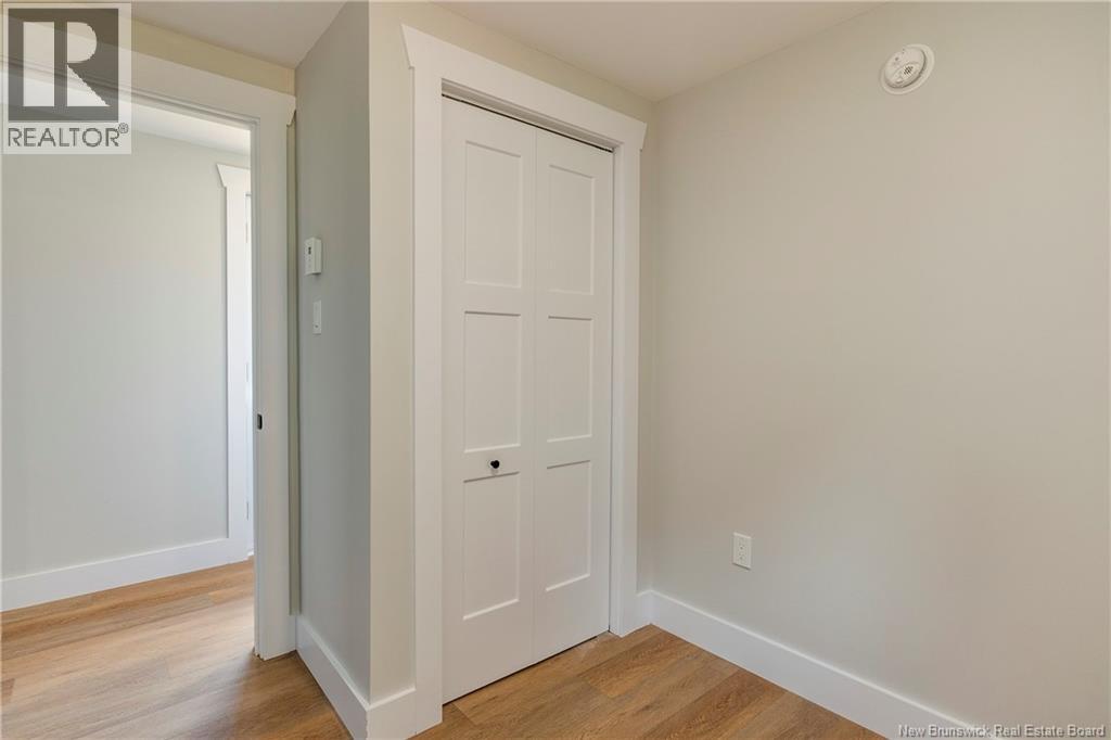 38 Copain Street - 13