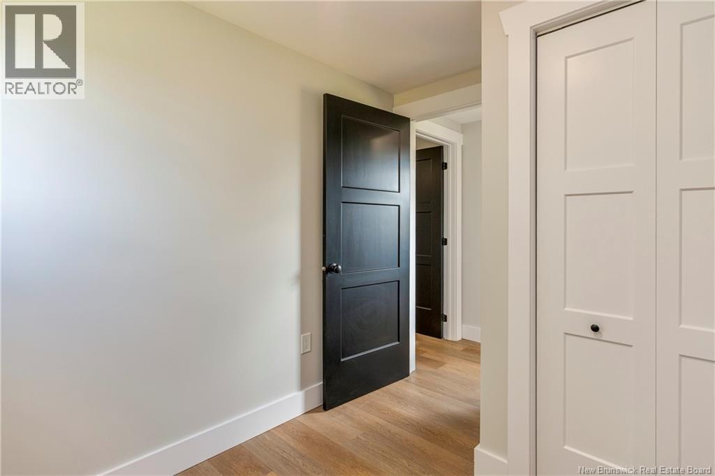 38 Copain Street - 14