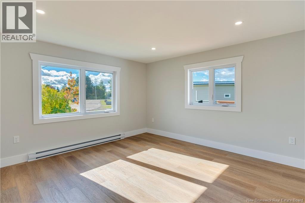 38 Copain Street - 22