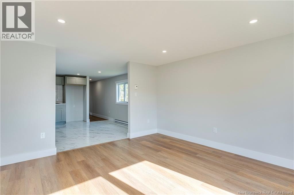 38 Copain Street - 24