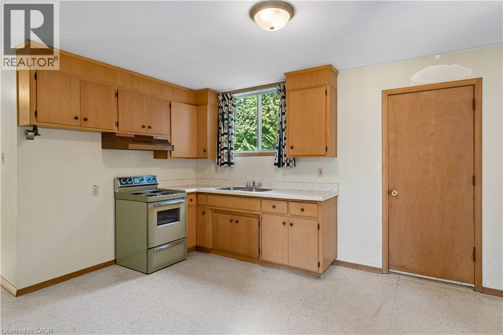 530 Glen Forrest Boulevard — photo 16