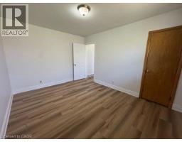 1124 Weber Street E Unit# 1, Kitchener, ON N2A1B9 Photo 17
