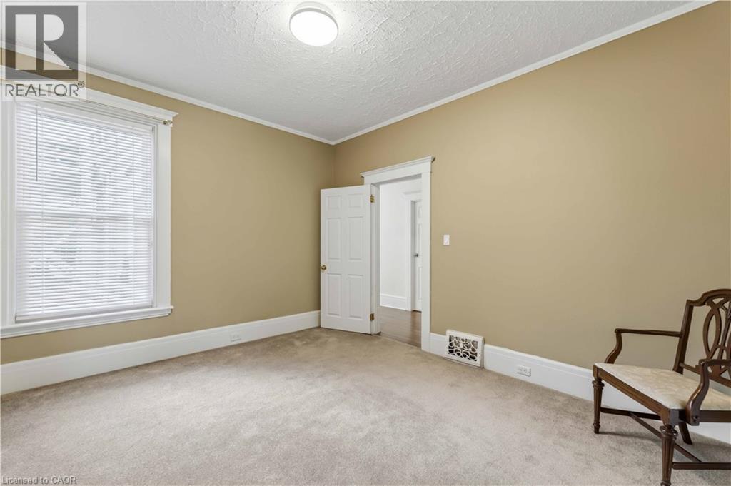 92 Burris Street — photo 11
