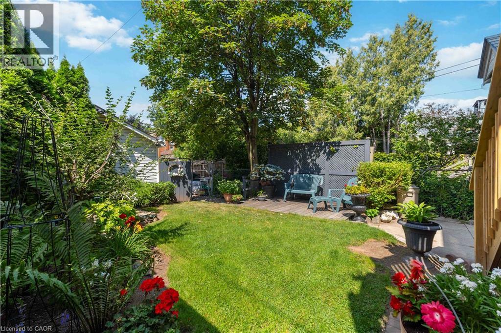 92 Burris Street — photo 23