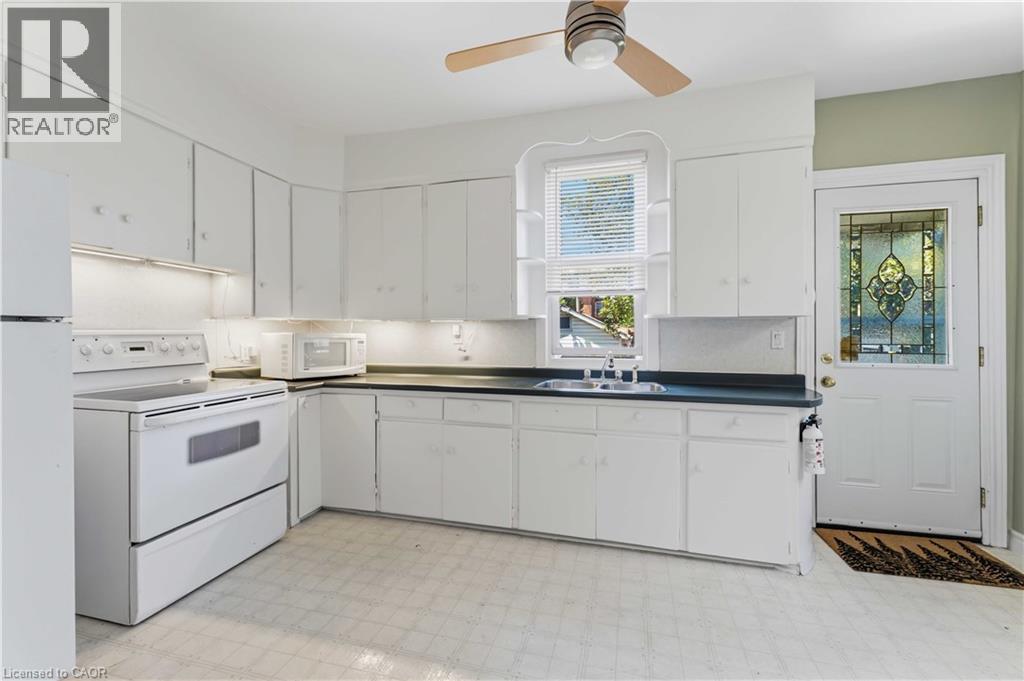 92 Burris Street — photo 21