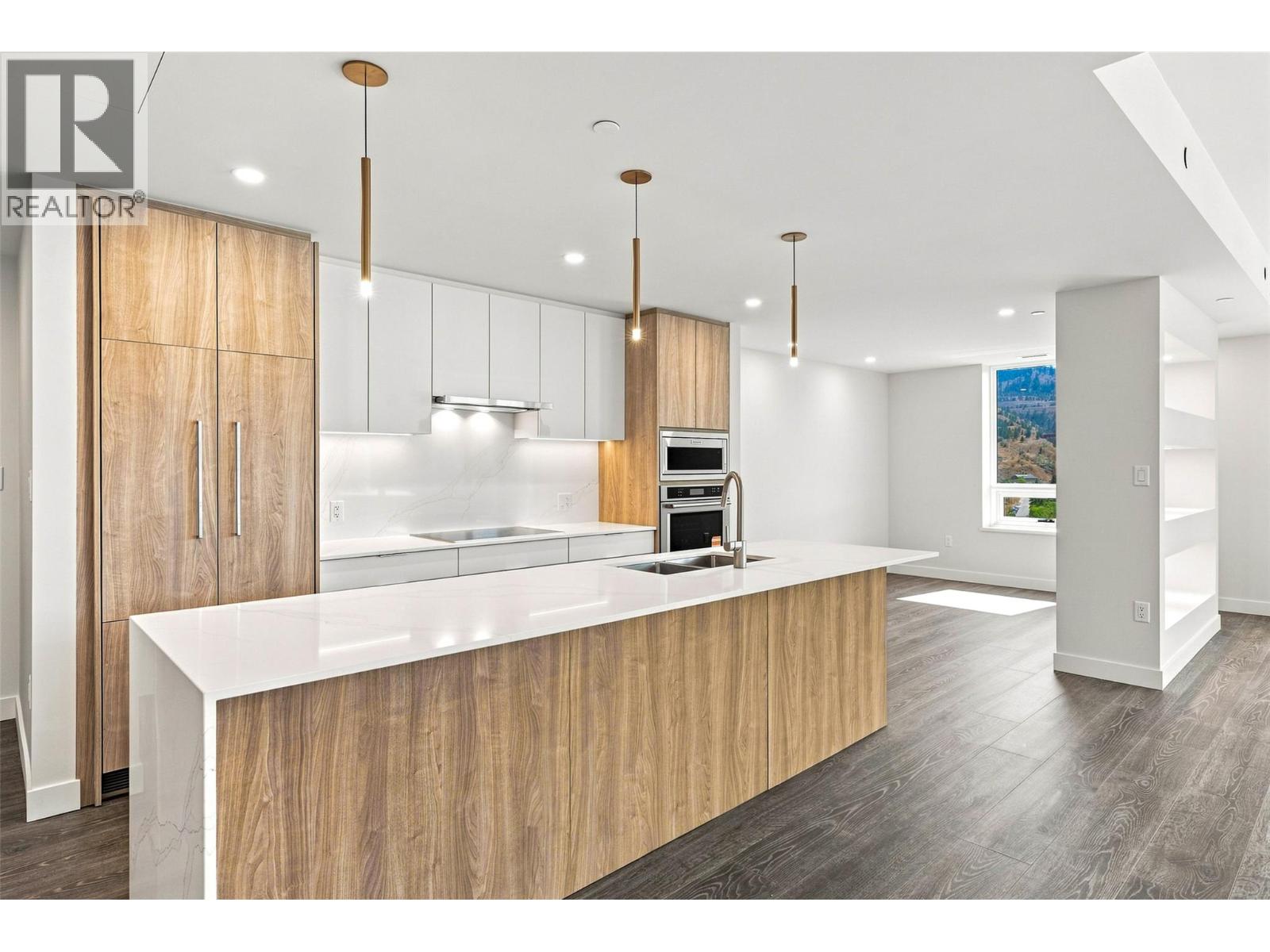 #1905 460 NICOLA Street - 9